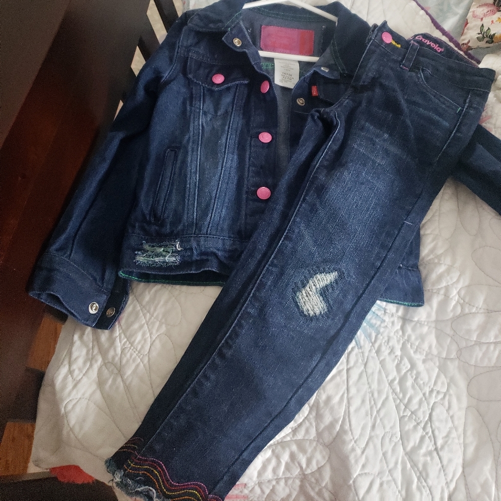 Levi's Crayola for Macy's